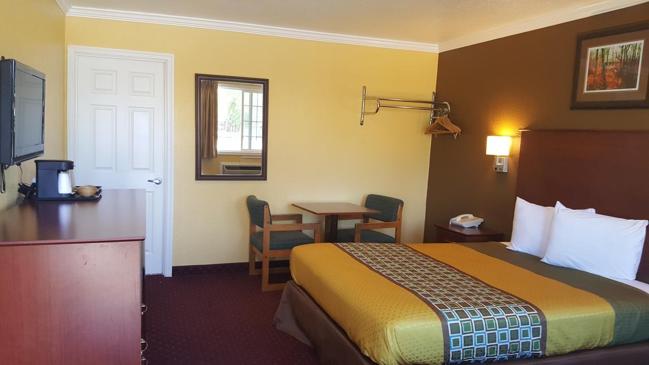Interstate 8 Motel เลควิว ภายนอก รูปภาพ